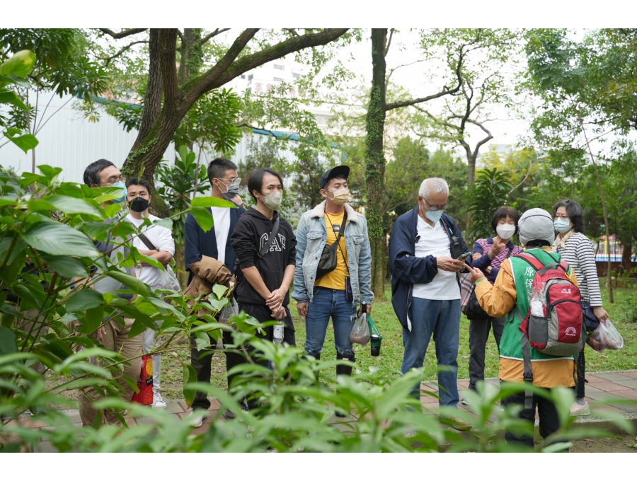 LINE_ALBUM_221214_18