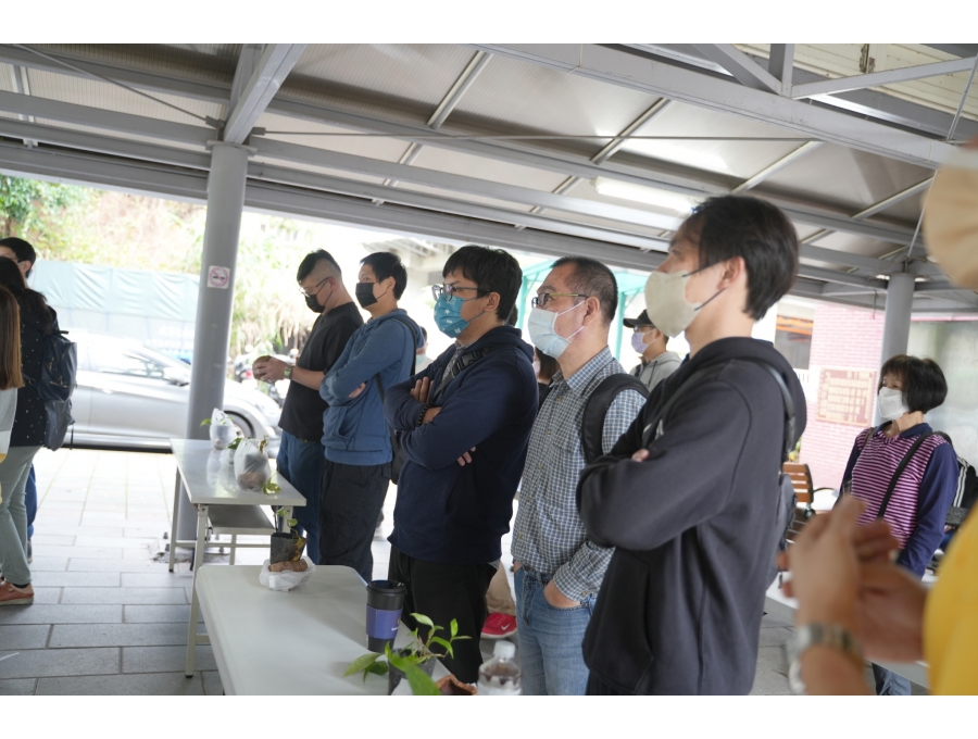 LINE_ALBUM_221214_37