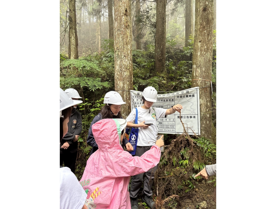 LINE_ALBUM_230502_151